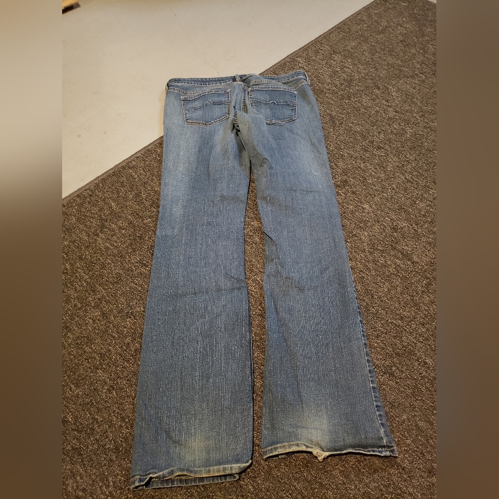 Womens jeans